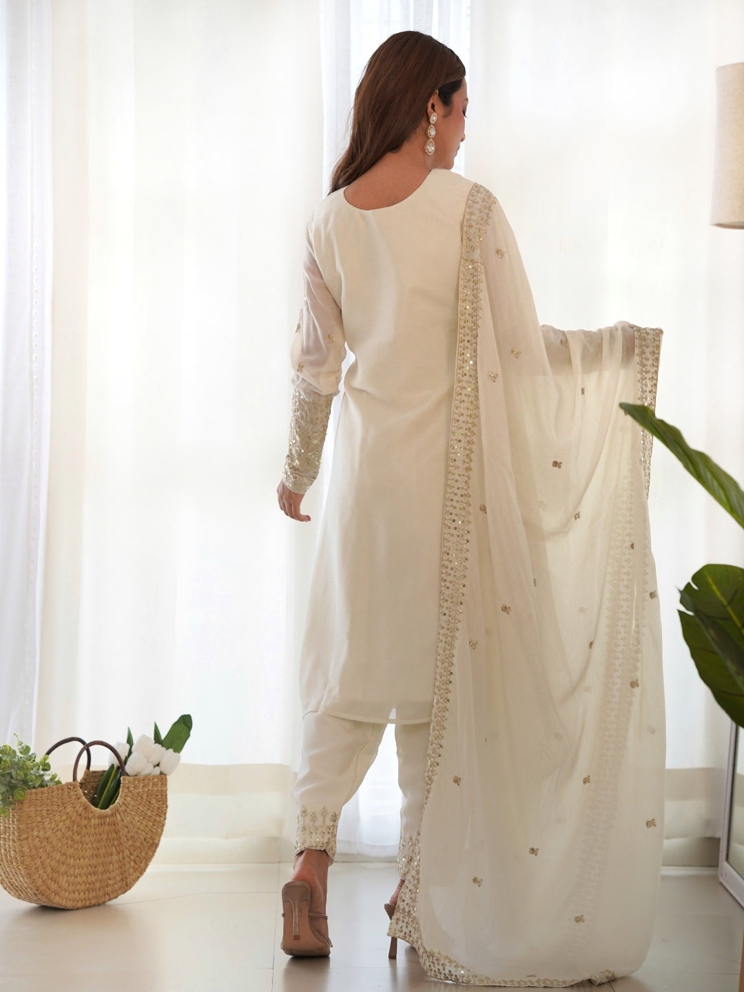 PRESENTING NEW BEAUTIFUL PURE CHINON SILK FABRIC STRAIGHT FIT KURTA WITH DUPPTA SET, TROUSERS, READY TO WEAR